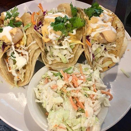 Outboards Bar & Grill